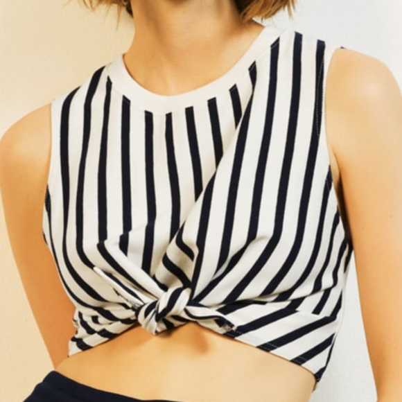 Zara KNOTTED STRIPED TOP - Picture 1 of 2